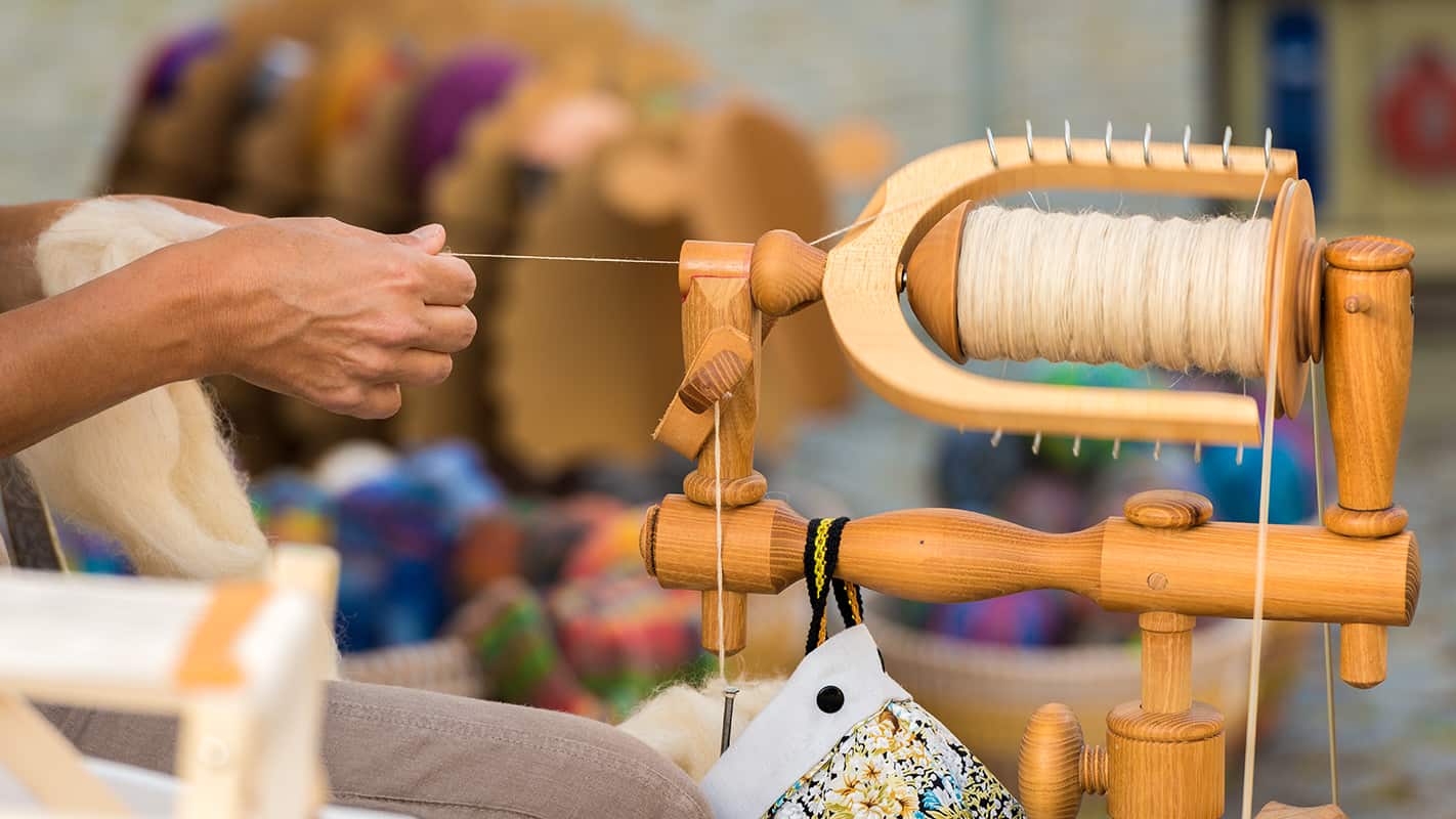 The Ultimate Guide to Wool Spinning Wheel Maintenance - ABCwools